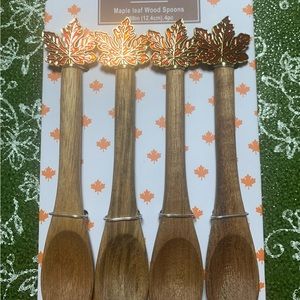 Autumn/Fall Wooden spoons. Maple Leaf.tsp